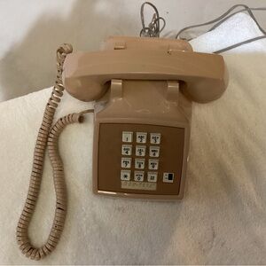 Vintage Beige Rotary Phone At&T, desk/office